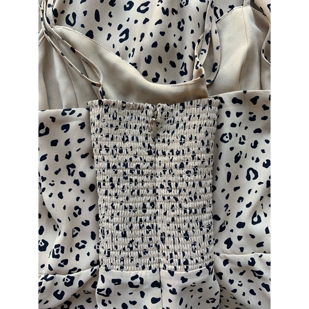 Size 8, Sunday Best, nude leopard print dress 🐆 - Picture 12 of 13